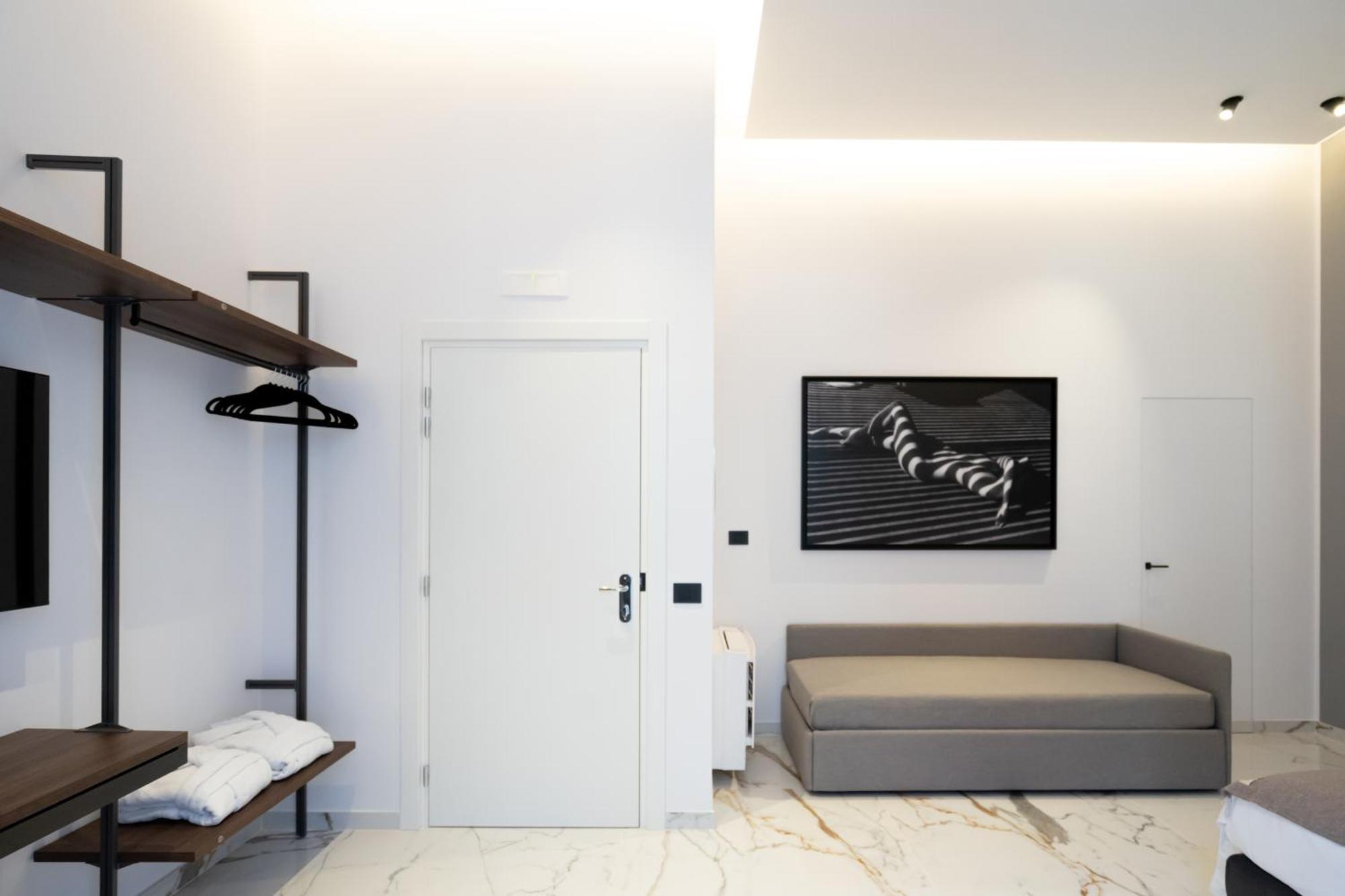 Insogno Suites Napoli Bagian luar foto
